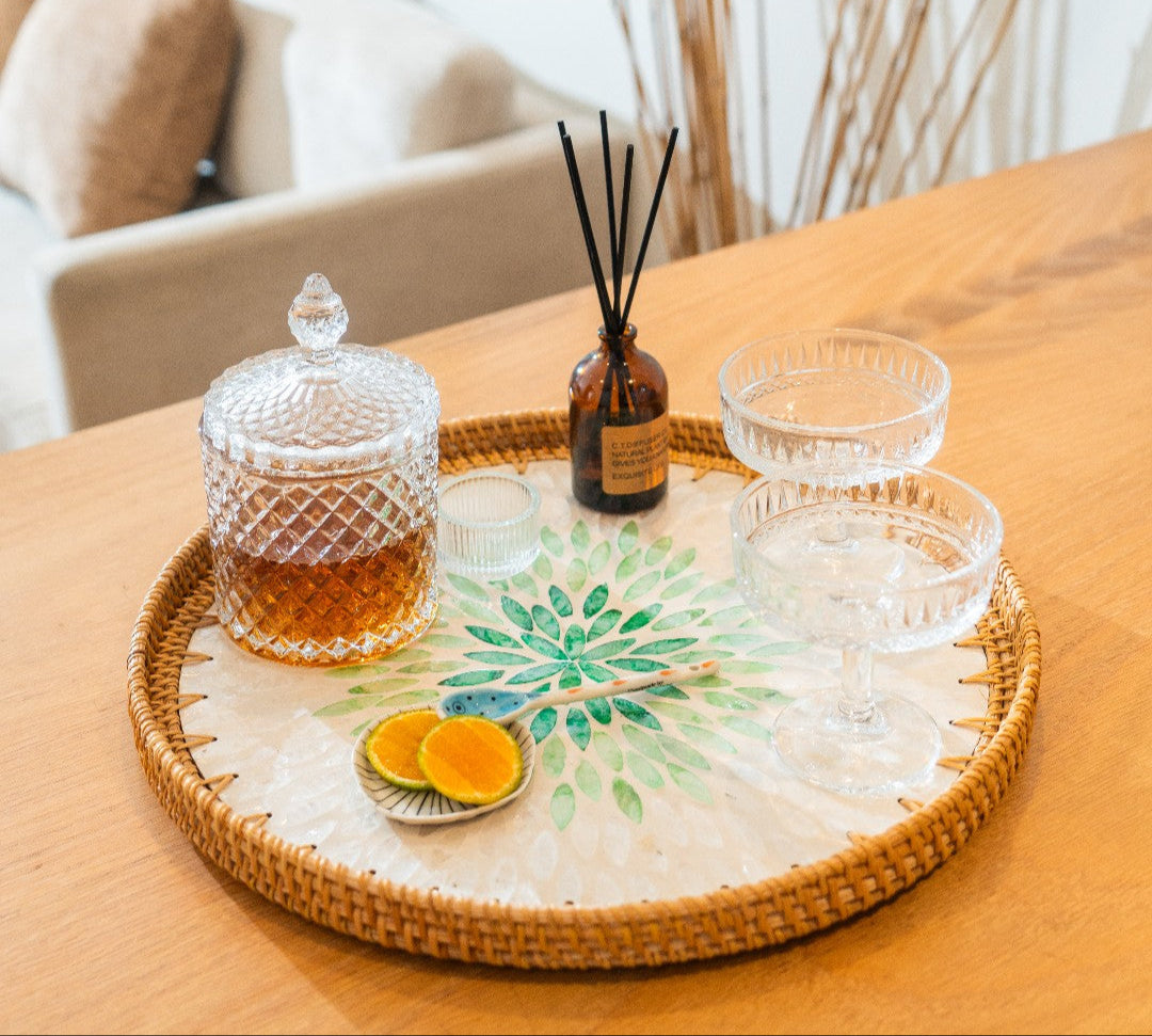 Lua Tray